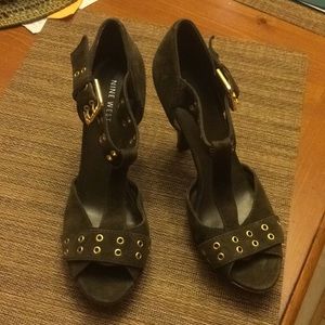 Nine West heals size 8